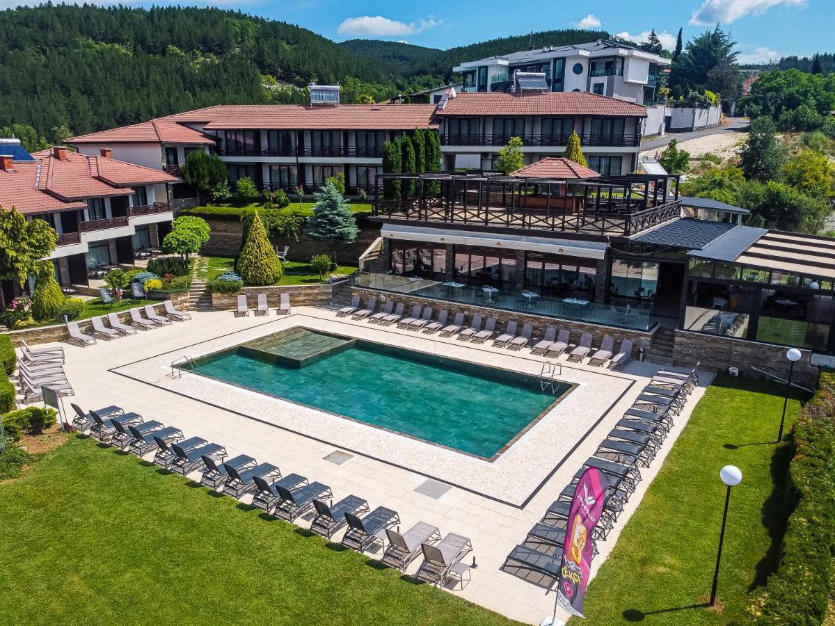 Rocca Resort 글라바타르트시 외부 사진