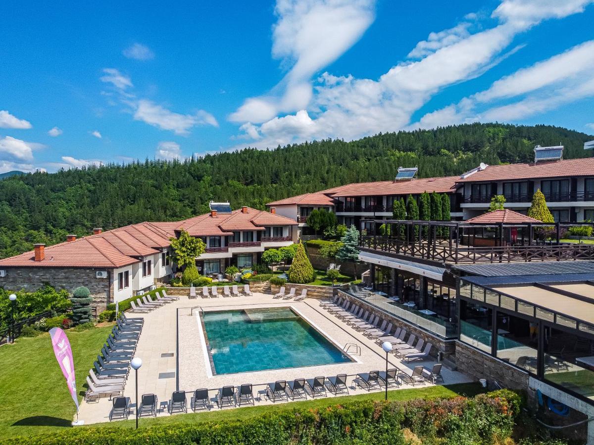 Rocca Resort 글라바타르트시 외부 사진