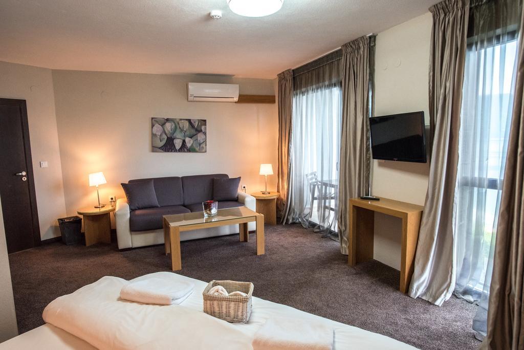 Rocca Resort 글라바타르트시 외부 사진